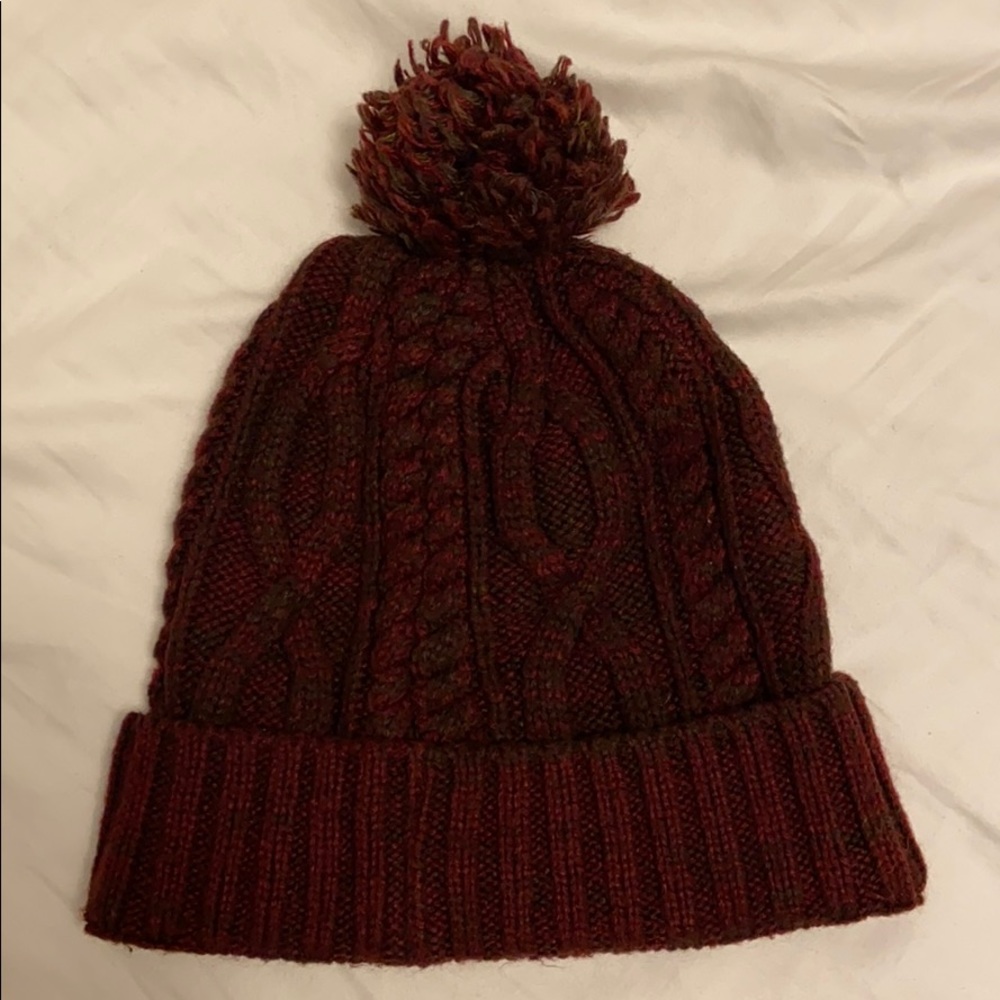 Free Authority Pompom Knit Beanie